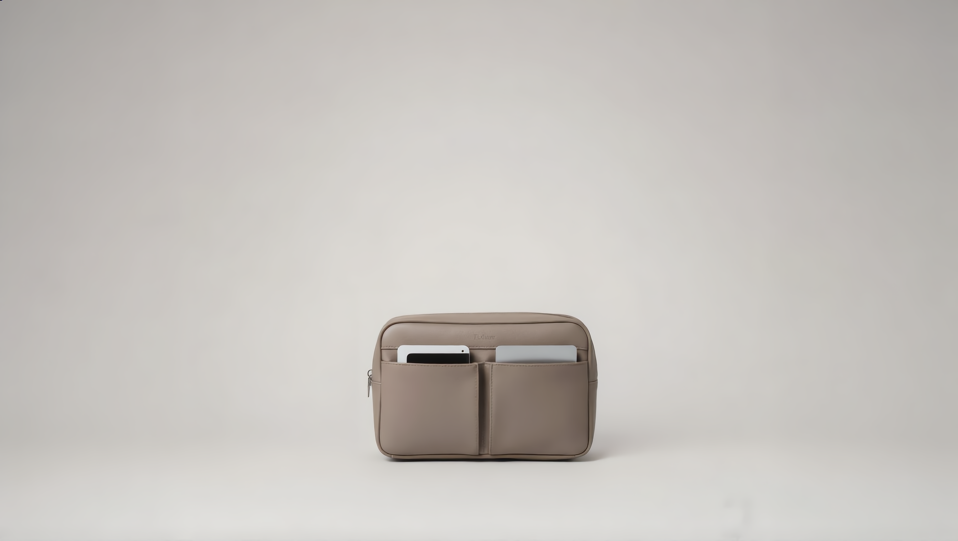 Trousse de Voyage Beige